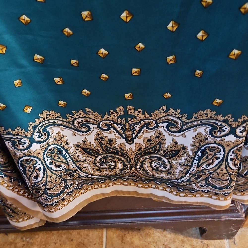 Michael Kors Blue and Gold Relaxed Tunic - Picture 4 of 4
